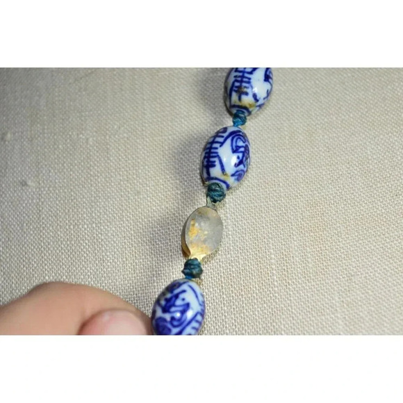 VTG Asian Hand Knotted Blue Hand Painted Porcelain Writing Bead Necklace C - Picture 5 of 5